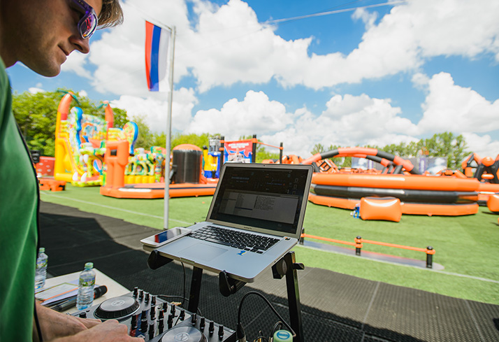 Музыкальное сопровождение